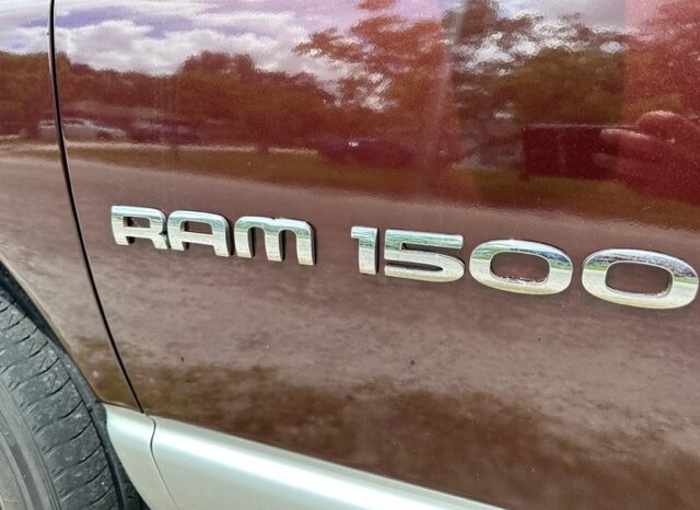 2004 Dodge Ram 1500 ST full