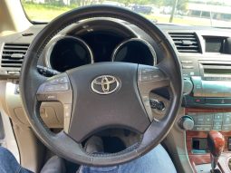 2010 Toyota Highlander full