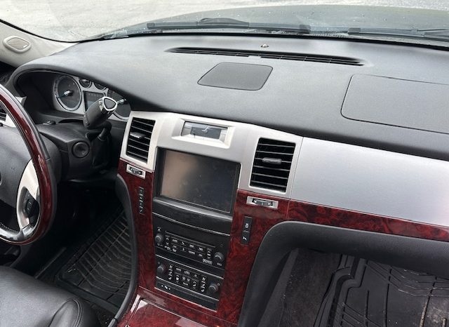 2013 Cadillac Escalade ( luxury edition ) full