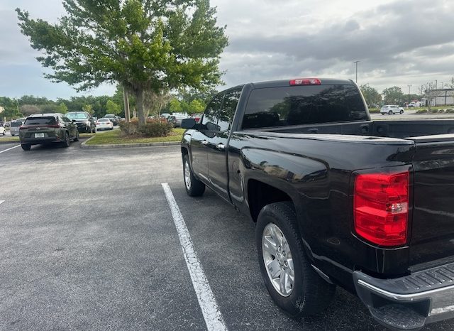 2016 Chevy Silverado 4×4 V8 4door 6 passenger full