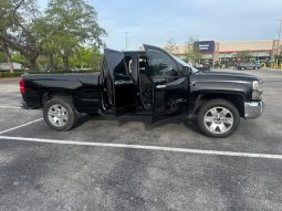 2016 Chevy Silverado 4×4 V8 4door 6 passenger full