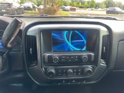 2016 Chevy Silverado 4×4 V8 4door 6 passenger full