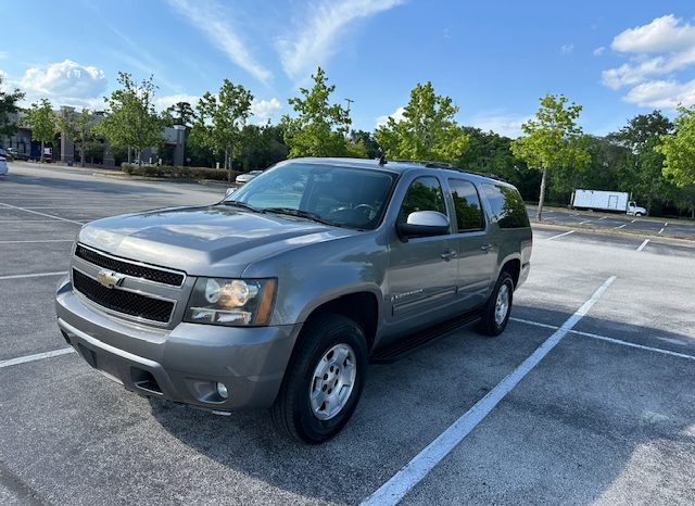 2009 Chevy Suburban 3row leather seats V8 5.3 full