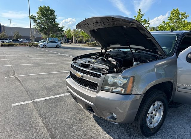 2009 Chevy Suburban 3row leather seats V8 5.3 full