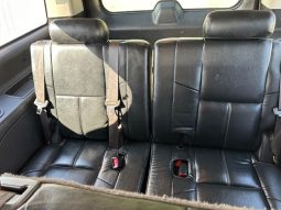 2009 Chevy Suburban 3row leather seats V8 5.3 full