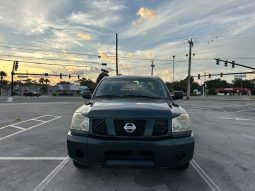 2007 Nissan Titan 4 door, V8 6 passenger-Beautiful Condition