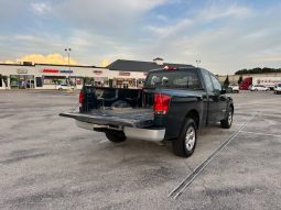 2007 Nissan Titan 4 door, V8 6 passenger-Beautiful Condition full