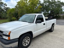 2006 chevy Silverado v8 low mileage full