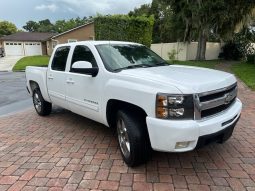 2011 chevy Silverado LTZ 4door full