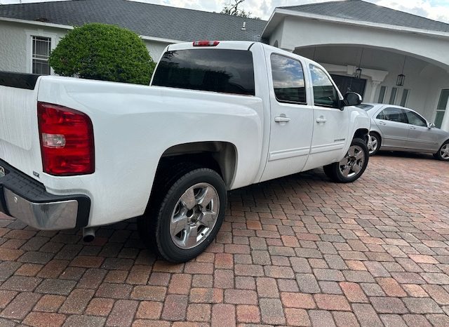 2011 chevy Silverado LTZ 4door full