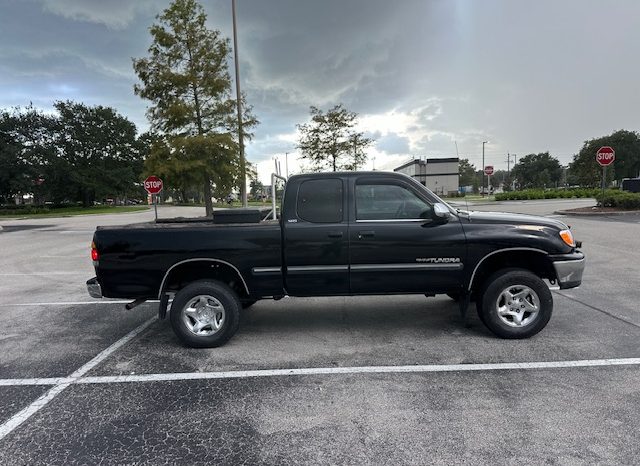 002 Toyota tundra great condition 4door full