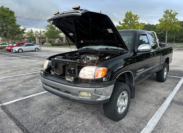 002 Toyota tundra great condition 4door full