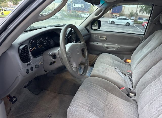 002 Toyota tundra great condition 4door full