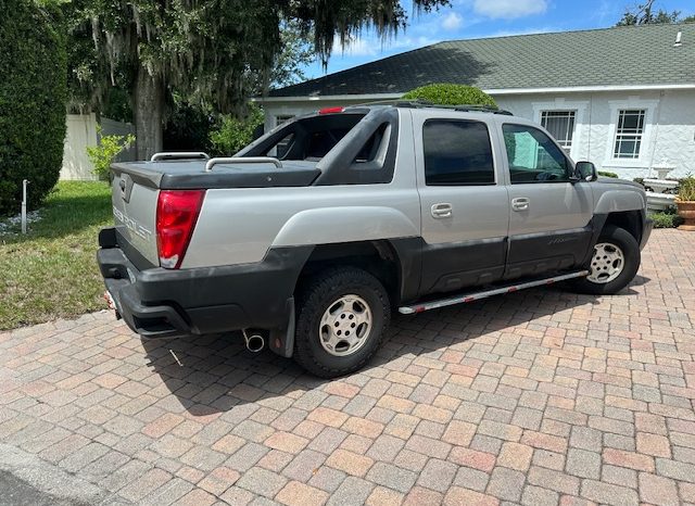 2004 chevy avalanche low mileage full