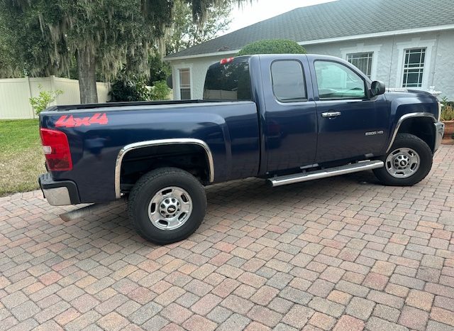 2012 Chevy Silverado 2500 4×4 V8-6.0-4door full