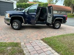 2012 Chevy Silverado 2500 4×4 V8-6.0-4door full