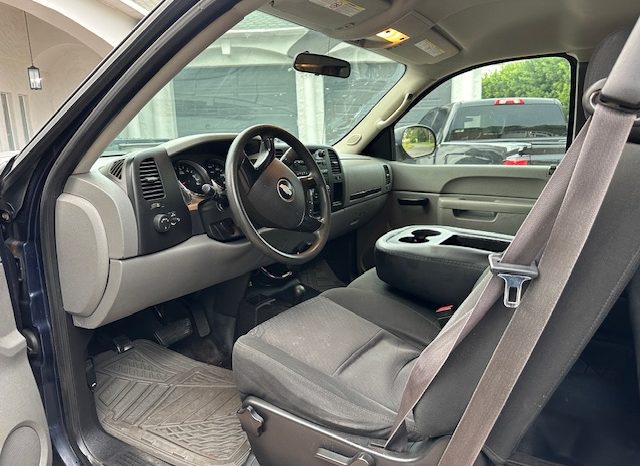 2012 Chevy Silverado 2500 4×4 V8-6.0-4door full