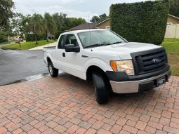 2012 ford f150 4×4, 4door -6 Passanger-V8 5.0