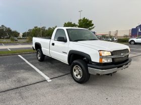 2004 Chevy silverado 2500 Very Powerful work truck