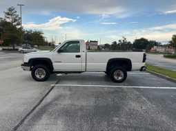 2004 Chevy silverado 2500 Very Powerful work truck full