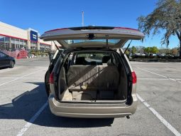 2007 Toyota Sienna 3 Row seats 7passenger full