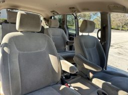 2007 Toyota Sienna 3 Row seats 7passenger full