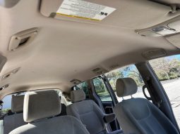 2007 Toyota Sienna 3 Row seats 7passenger full