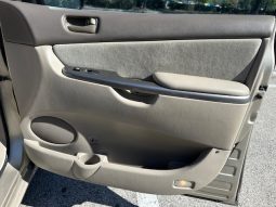 2007 Toyota Sienna 3 Row seats 7passenger full