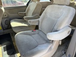 2007 Toyota Sienna 3 Row seats 7passenger full