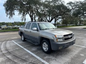 2003 CHEVY VALANCHE 4X4