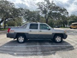 2003 CHEVY VALANCHE 4X4 full