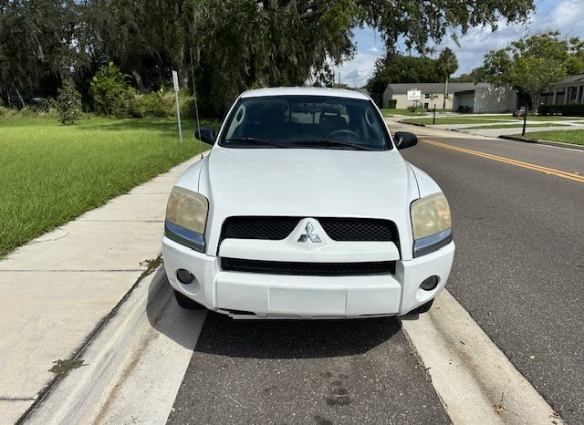 2006 Mitsubishi RAIDER LS full