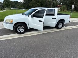 2006 Mitsubishi RAIDER LS full