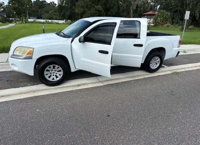 2006 Mitsubishi RAIDER LS full