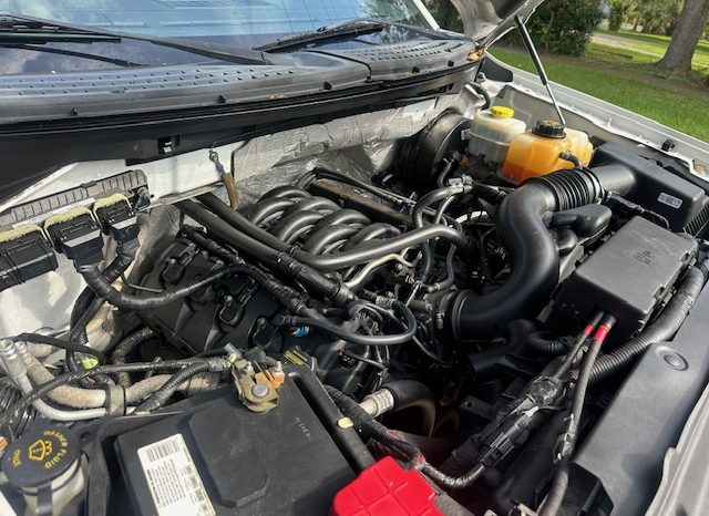 2014 Ford F150 V8 5.0 L full