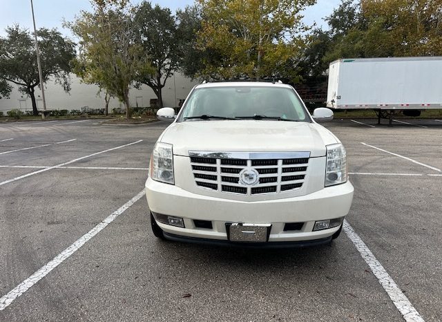 2009 Cadillac Escalade PICKUP TRUCK (runs great ) full