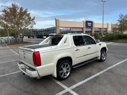 2009 Cadillac Escalade PICKUP TRUCK (runs great ) full