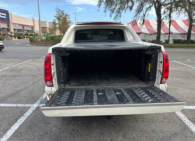 2009 Cadillac Escalade PICKUP TRUCK (runs great ) full