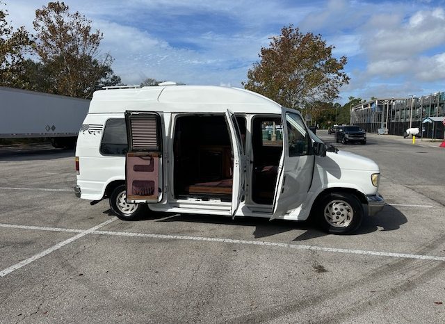 1994 Ford Camper full