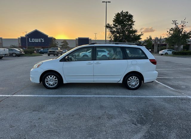 2004 Toyota sienna low mileage full