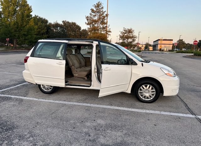 2004 Toyota sienna low mileage full