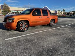 2007 Chevy Avalanche-Beautiful full