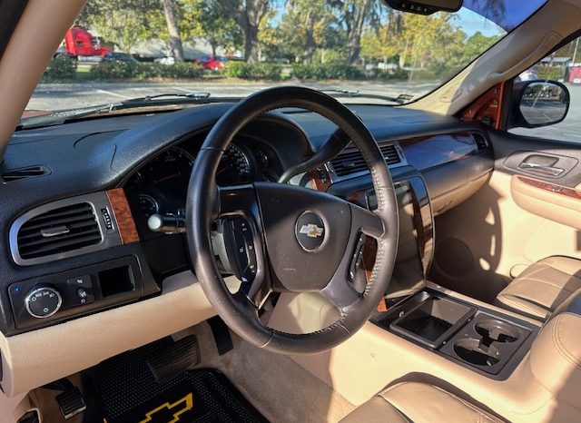 2007 Chevy Avalanche-Beautiful full