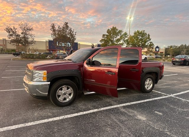 2013 Chevy silverado 4×4 crew cab full