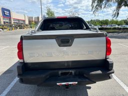 2004 chevy avalanche 5.3( low mileage ) full