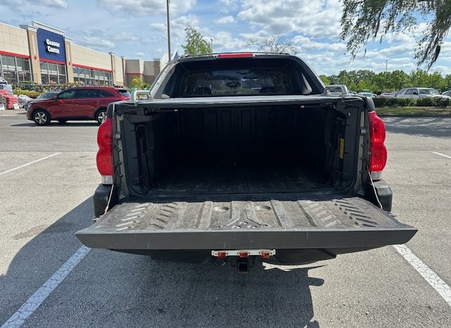 2004 chevy avalanche 5.3( low mileage ) full