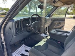 2004 chevy avalanche 5.3( low mileage ) full