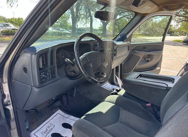 2004 chevy avalanche 5.3( low mileage ) full