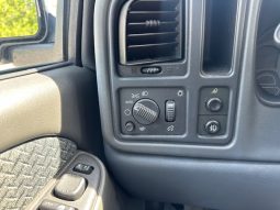 2004 chevy avalanche 5.3( low mileage ) full