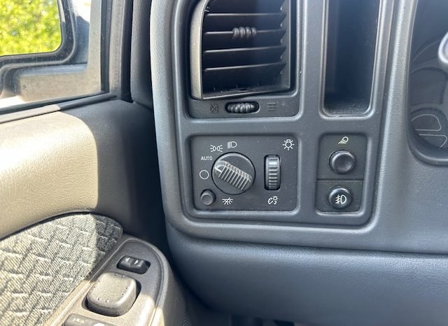 2004 chevy avalanche 5.3( low mileage ) full